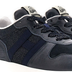 Sneakers h383