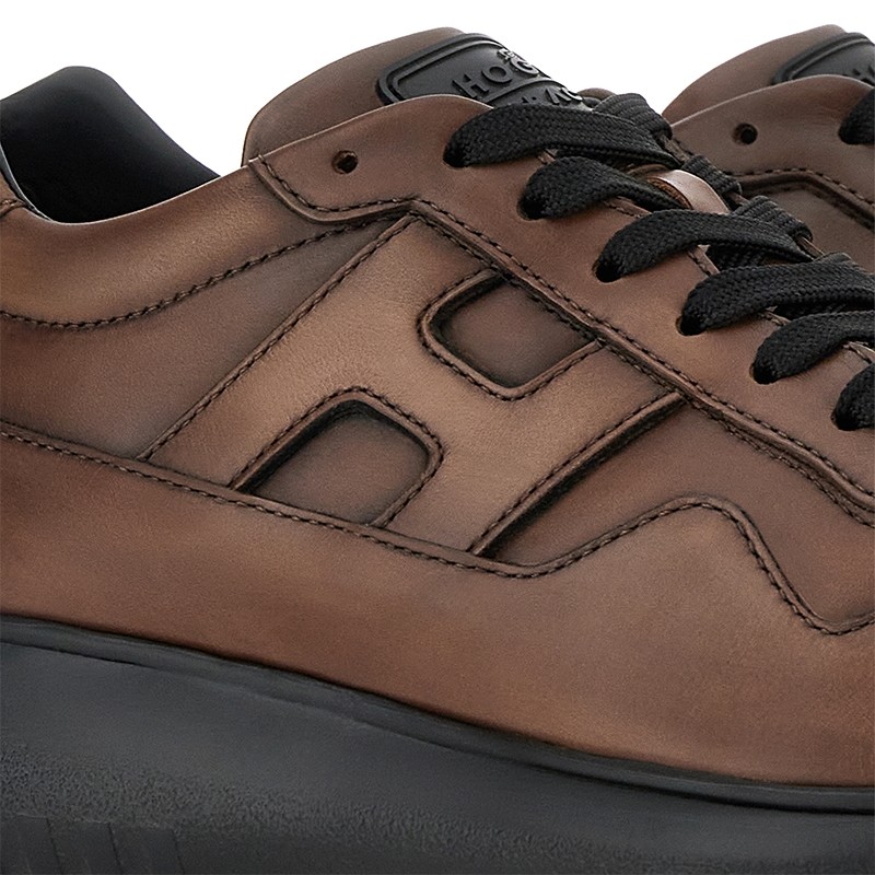 hogan sneakers Sneakers Interactive 3 Détails : Oversize -Semelles:... hogan sneakers Sneakers Interactive 3 Détails : Oversize -Semelles:...