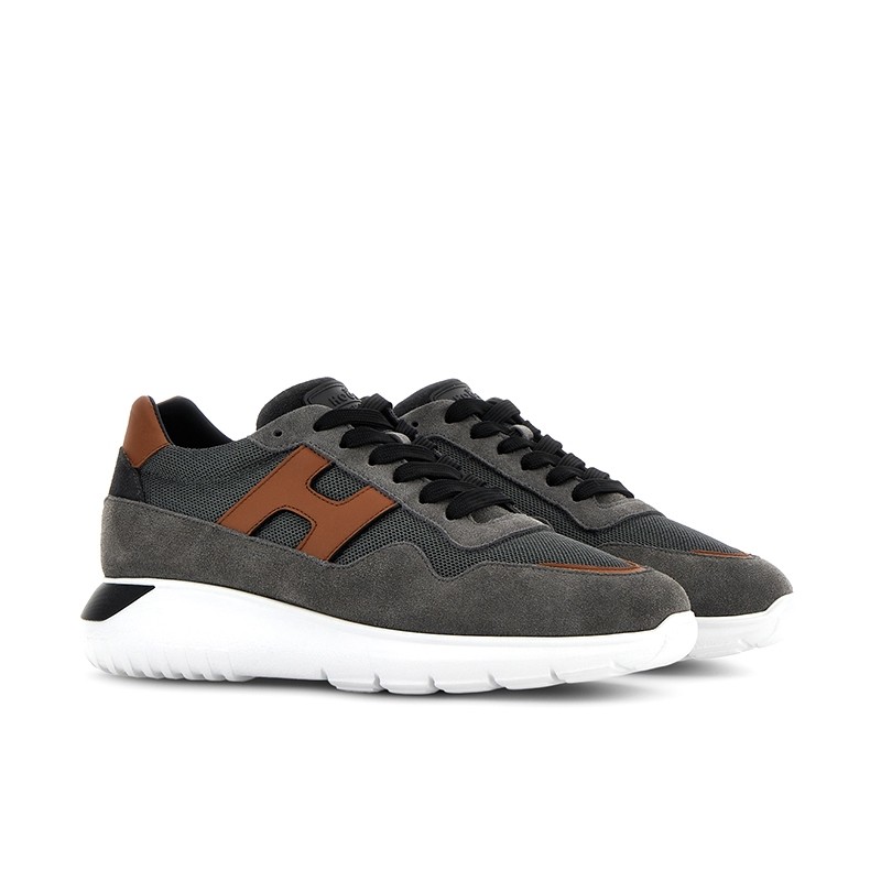 hogan sneakers Sneakers Interactive 3 Détails : Oversize -Semelles:... hogan sneakers Sneakers Interactive 3 Détails : Oversize -Semelles:...