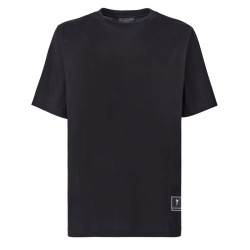 T-shirt logo signature