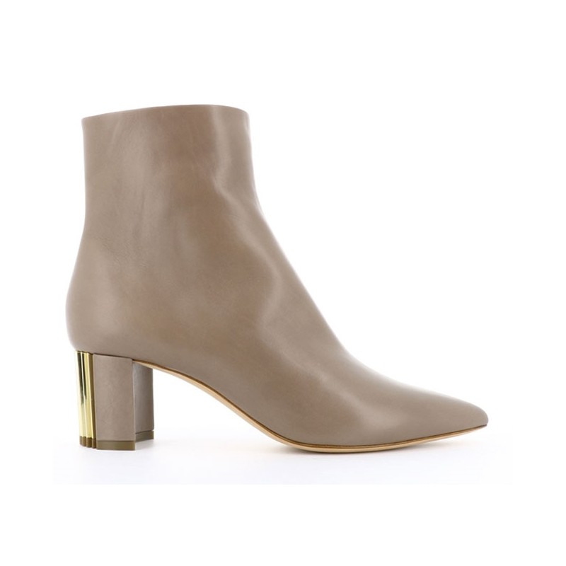 giorgio armani boots & bottines Boots Détails : Accessoires -Semell... giorgio armani boots & bottines Boots Détails : Accessoires -Semell...