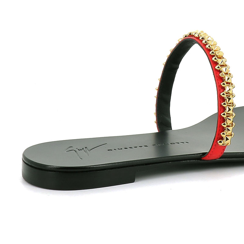 giuseppe zanotti sandales Sandales Karmen Détails : Bijoux -Détails... giuseppe zanotti sandales Sandales Karmen Détails : Bijoux -Détails...