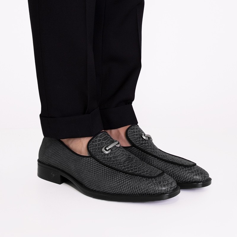 giuseppe zanotti mocassins et slip-on Mocassins Détails : Bijoux -S... giuseppe zanotti mocassins et slip-on Mocassins Détails : Bijoux -S...
