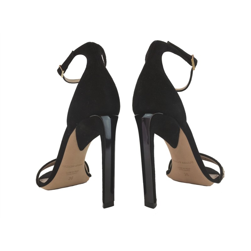 giorgio armani sandales Sandales Détails : Accessoires -Semelles: C... giorgio armani sandales Sandales Détails : Accessoires -Semelles: C...