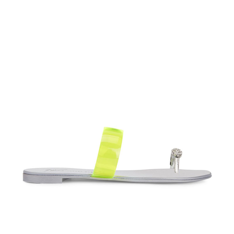 giuseppe zanotti sandales Mules Bague 3 Détails : Bijoux -Détails :...