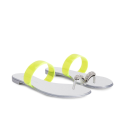 giuseppe zanotti sandales Mules Bague 3 Détails : Bijoux -Détails :...