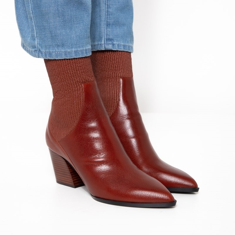 pierre hardy bottines Bottines Rodeo Détails : Élastique -Semelles:... pierre hardy bottines Bottines Rodeo Détails : Élastique -Semelles:...