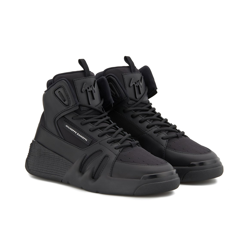 giuseppe zanotti sneakers Sneakers Talon Détails : Montantes -Semel... giuseppe zanotti sneakers Sneakers Talon Détails : Montantes -Semel...