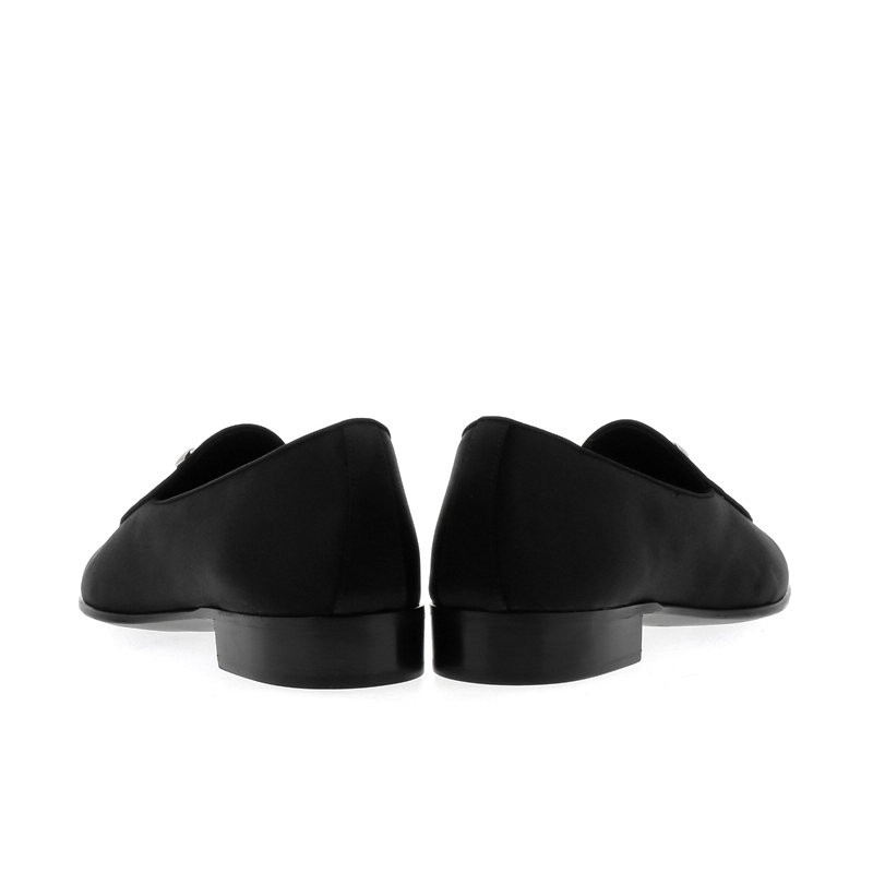 giuseppe zanotti mocassins et slippers Mocassins Détails : Accessoi... giuseppe zanotti mocassins et slippers Mocassins Détails : Accessoi...