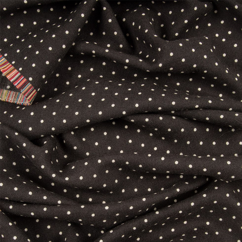 paul smith écharpes Echarpe 122 Détails : Motifs -Matières: Laine -... paul smith écharpes Echarpe 122 Détails : Motifs -Matières: Laine -...