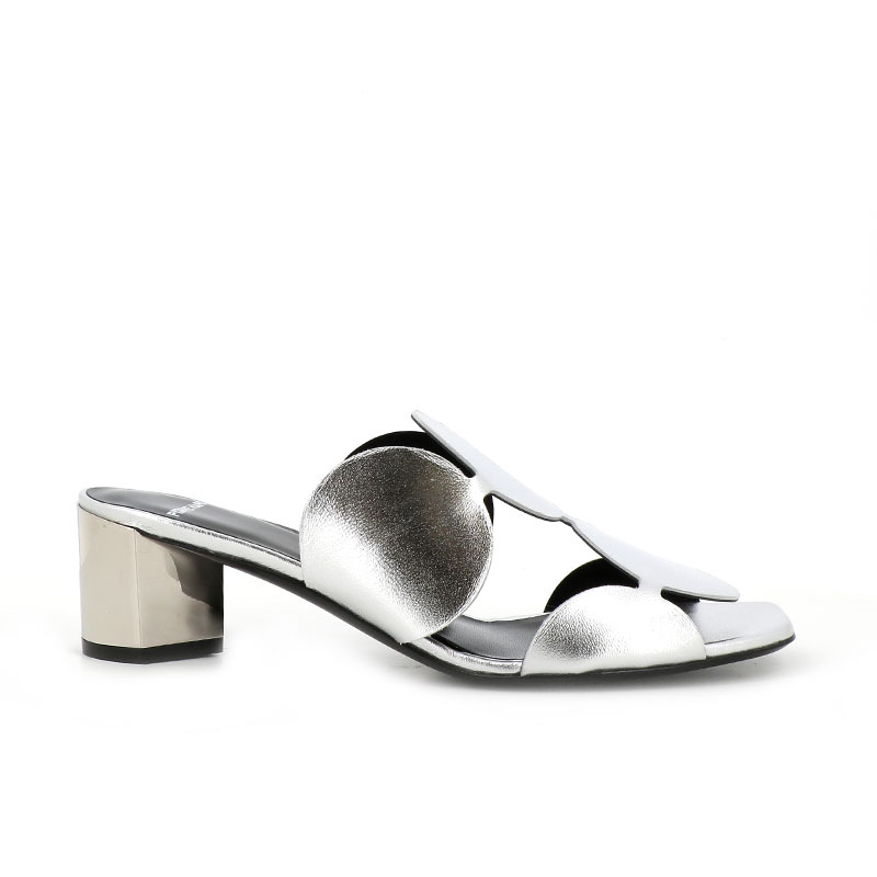 pierre hardy sandales Mules bulles Détails : Mules -Talons: 3 à 5 c... pierre hardy sandales Mules bulles Détails : Mules -Talons: 3 à 5 c...