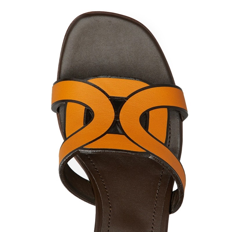 tod's sandales Mules Catena Détails : Mules -Semelles: Cuir -Talons...