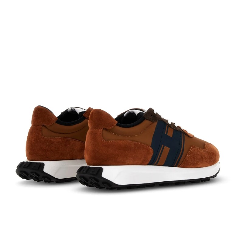 hogan sneakers Sneakers H601 Détails : Basses -Semelles: Gomme -Sem... hogan sneakers Sneakers H601 Détails : Basses -Semelles: Gomme -Sem...