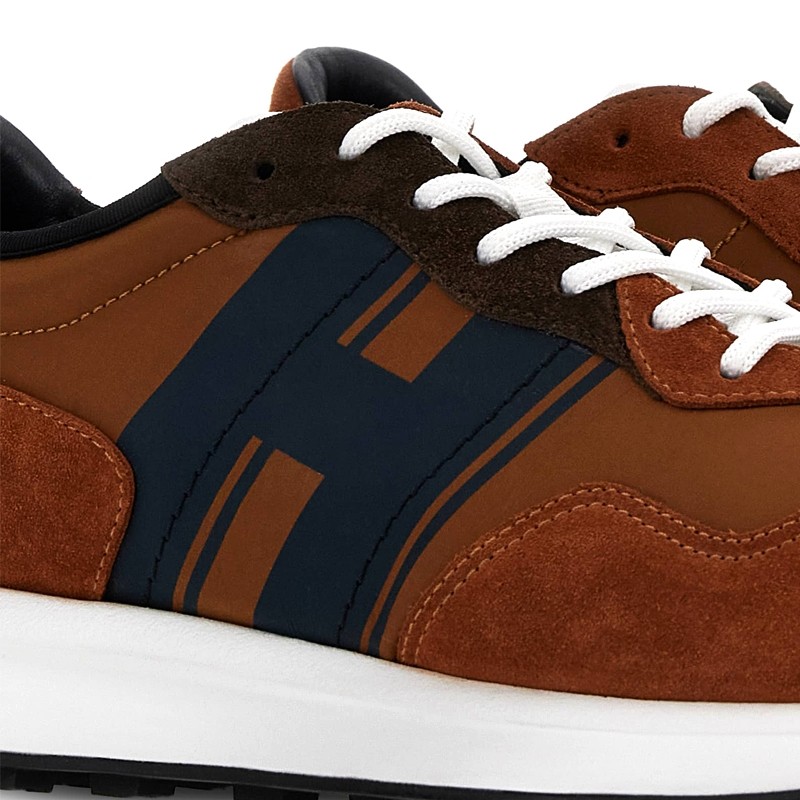 hogan sneakers Sneakers H601 Détails : Basses -Semelles: Gomme -Sem... hogan sneakers Sneakers H601 Détails : Basses -Semelles: Gomme -Sem...