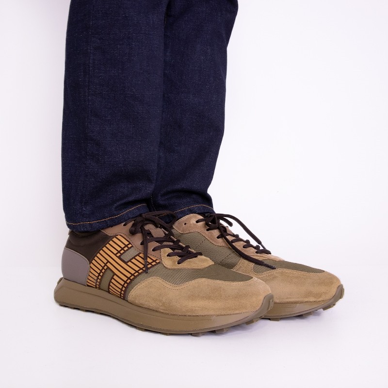 hogan sneakers Sneakers H601 Détails : Oversize -Semelles: Gomme -S... hogan sneakers Sneakers H601 Détails : Oversize -Semelles: Gomme -S...
