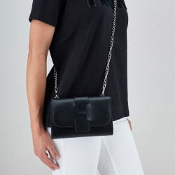 hogan sacs pochettes Sac Pochette Matières: Cuir -Couleurs: Noi