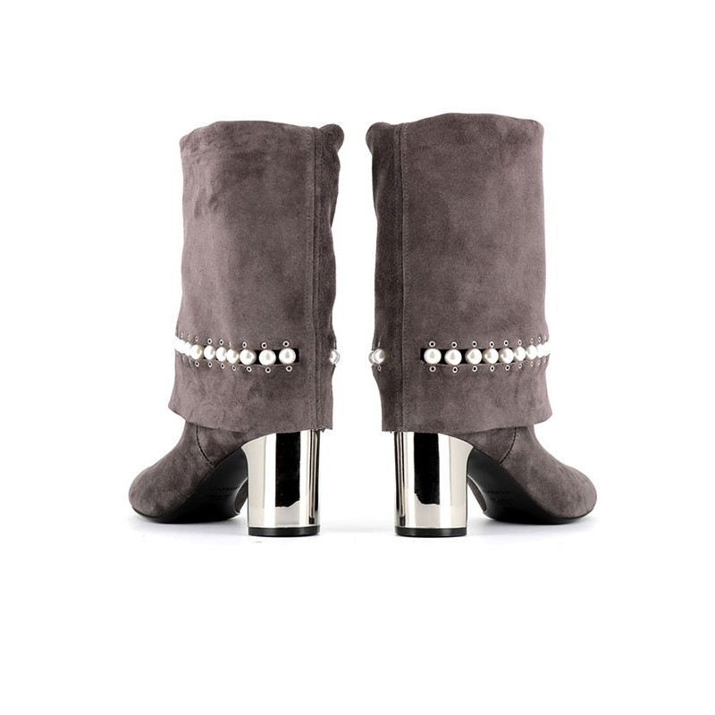 casadei bottes et cuissardes Bottes Perles Détails : Bijoux -Détail... casadei bottes et cuissardes Bottes Perles Détails : Bijoux -Détail...