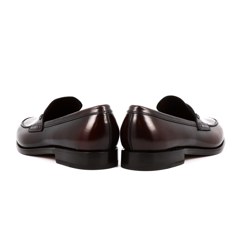 salvatore ferragamo mocassins et slippers Mocassins Gancini Détails... salvatore ferragamo mocassins et slippers Mocassins Gancini Détails...