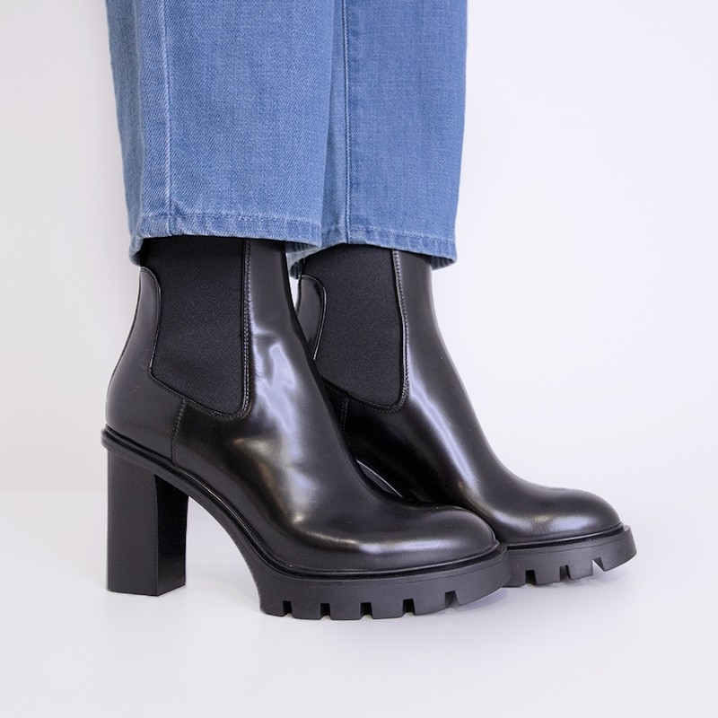 Boots Blair 4