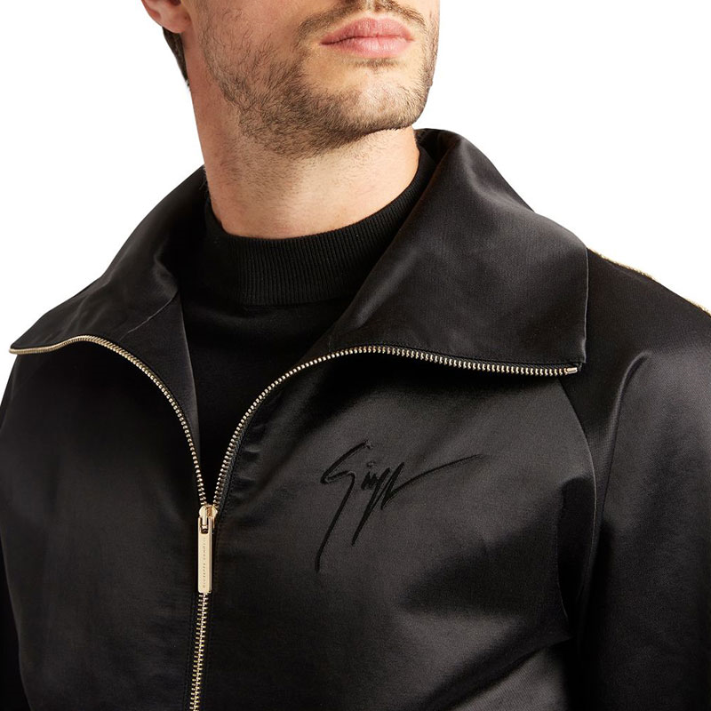 giuseppe zanotti manteaux & vestes Bomber Détails : Zip -Matières: ... giuseppe zanotti manteaux & vestes Bomber Détails : Zip -Matières: ...