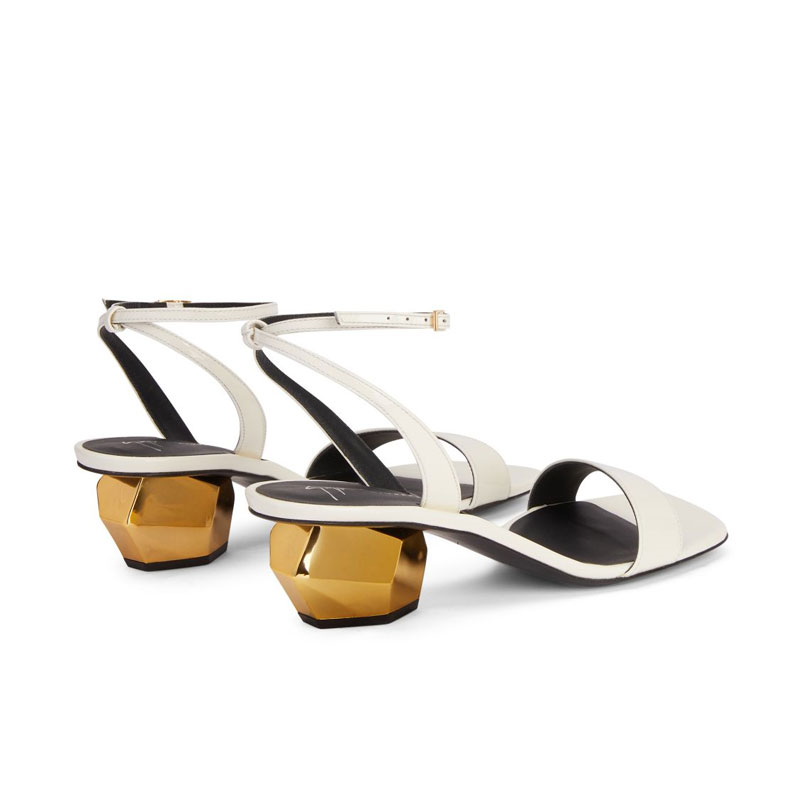 giuseppe zanotti sandales Sandales T45 Semelles: Cuir -Talons: 3 à ... giuseppe zanotti sandales Sandales T45 Semelles: Cuir -Talons: 3 à ...