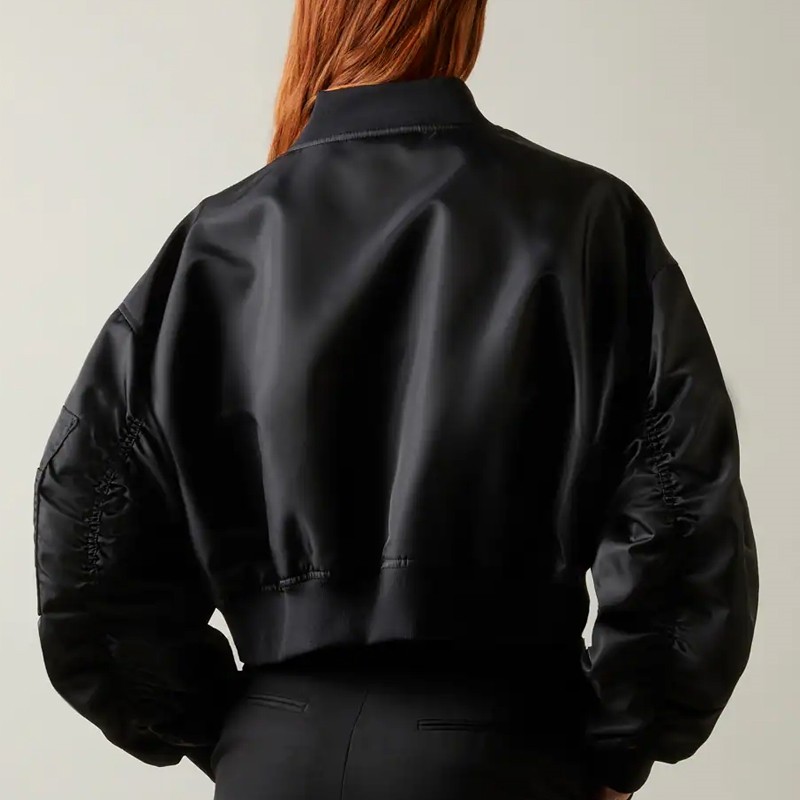 hogan veste et blouson Bomber Matières: Tissu -Couleurs: Noi hogan veste et blouson Bomber Matières: Tissu -Couleurs: Noi