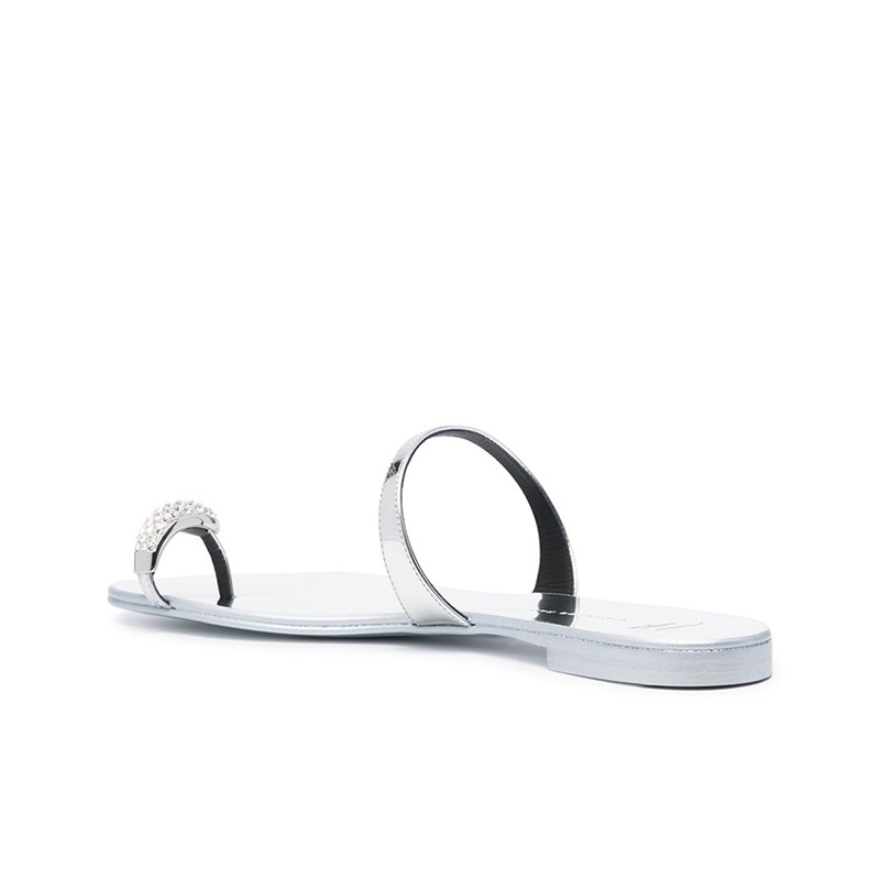 giuseppe zanotti sandales Mules bague 2 Détails : Bijoux -Détails :... giuseppe zanotti sandales Mules bague 2 Détails : Bijoux -Détails :...