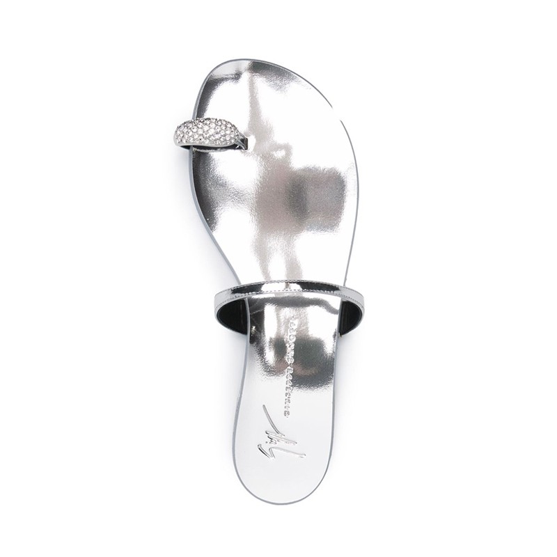 giuseppe zanotti sandales Mules bague 2 Détails : Bijoux -Détails :... giuseppe zanotti sandales Mules bague 2 Détails : Bijoux -Détails :...
