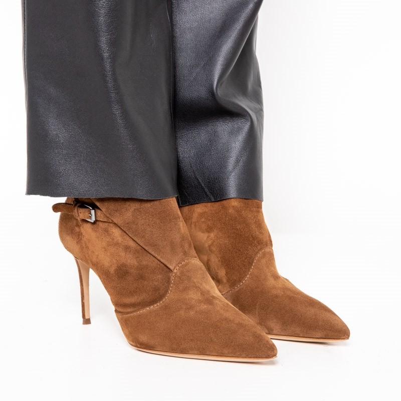 casadei boots & bottines boots t8 boucle Semelles: Cuir -Talons: 6 ...