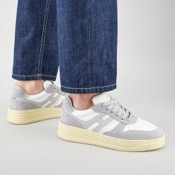 Sneakers H630