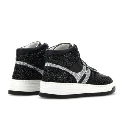 Sneakers H630
