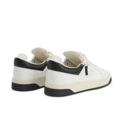 Sneakers Light