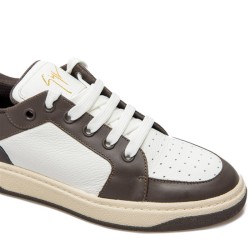 Sneakers Light