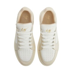 Sneakers Light
