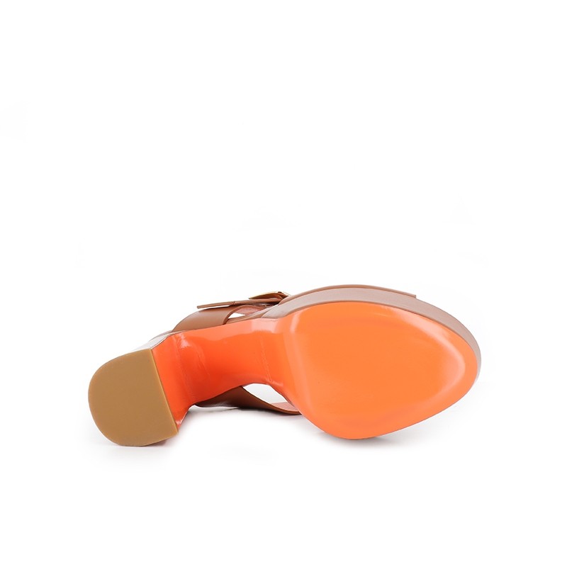 santoni sandales Sandales Plateau Détails : Oversize -Semelles: Cui... santoni sandales Sandales Plateau Détails : Oversize -Semelles: Cui...