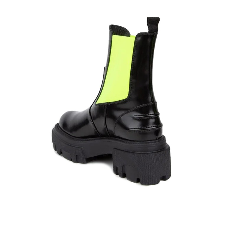 boots commando