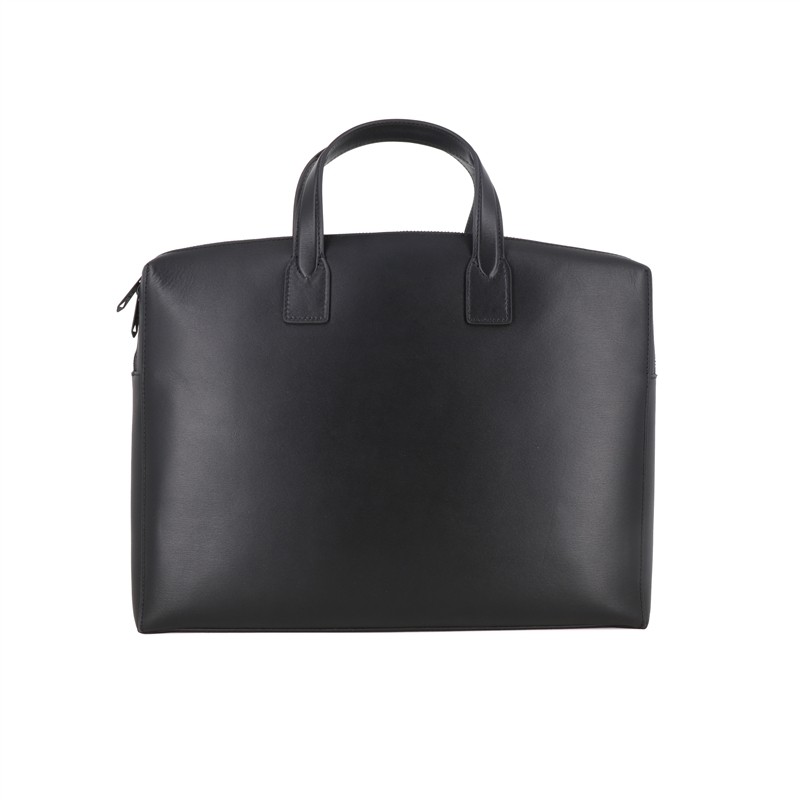 paul smith sacoches Sacoche Matières: Cuir -Couleurs: Noi paul smith sacoches Sacoche Matières: Cuir -Couleurs: Noi