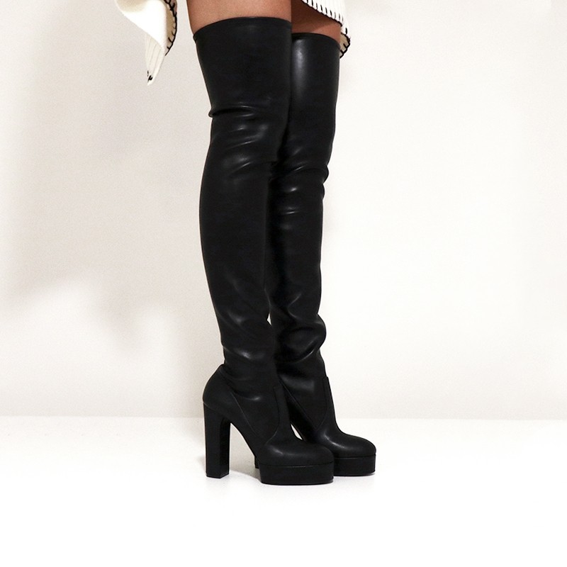 casadei bottes et cuissardes Cuissardes Détails : Oversize -Semelle...
