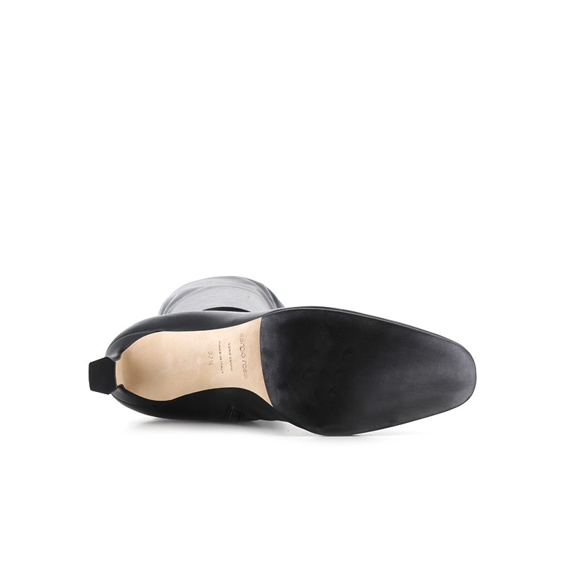 sergio rossi bottes et cuissardes Bottes Détails : Zip -Semelles: C... sergio rossi bottes et cuissardes Bottes Détails : Zip -Semelles: C...