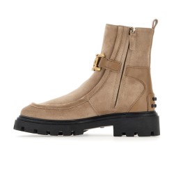 Boots Plateau