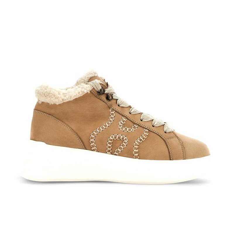 Sneakers H562