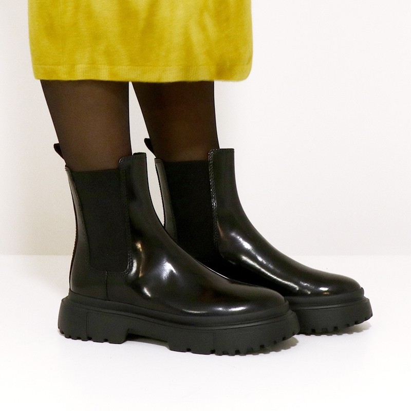 hogan boots & bottines Boots Chelsea Détails : Élastique -Détails :... hogan boots & bottines Boots Chelsea Détails : Élastique -Détails :...