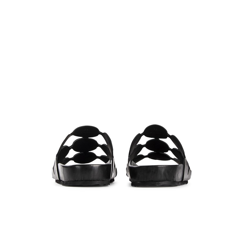 pierre hardy sandales Mules bulles Détails : Mules -Semelles: Caout... pierre hardy sandales Mules bulles Détails : Mules -Semelles: Caout...