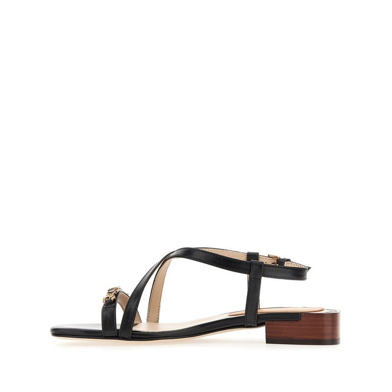 tod's sandales Sandales Chai Semelles: Cuir -Talons: Inf à 3 cm -Ma... tod's sandales Sandales Chai Semelles: Cuir -Talons: Inf à 3 cm -Ma...