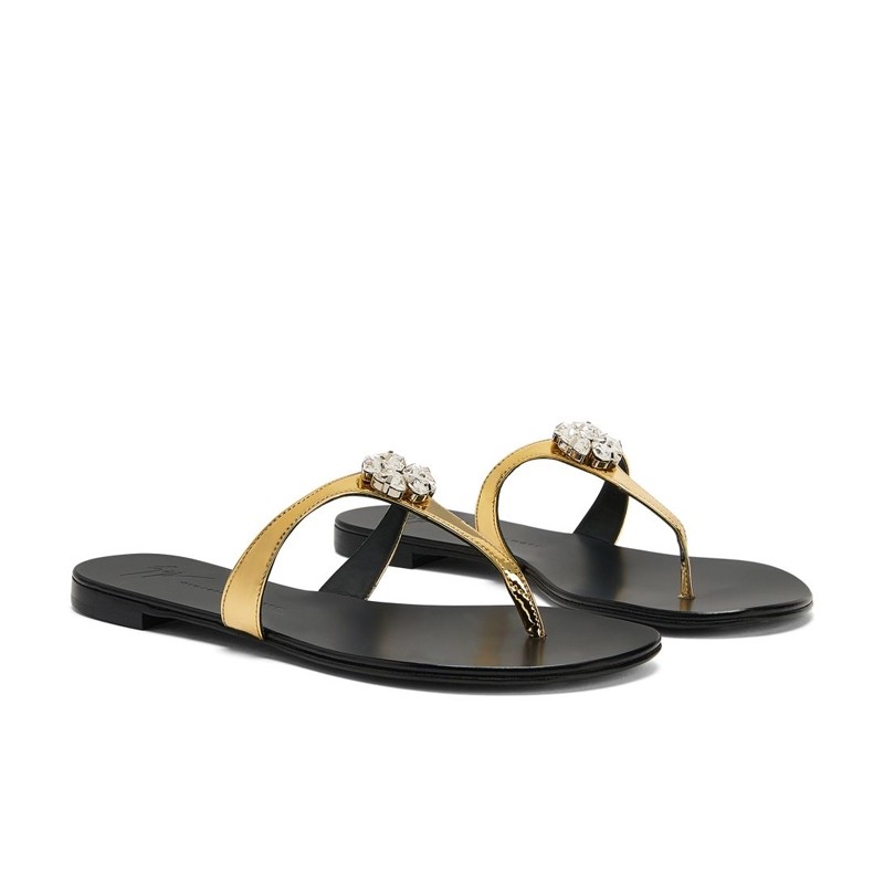 giuseppe zanotti sandales Mules Brionne Détails : Bijoux -Détails :... giuseppe zanotti sandales Mules Brionne Détails : Bijoux -Détails :...