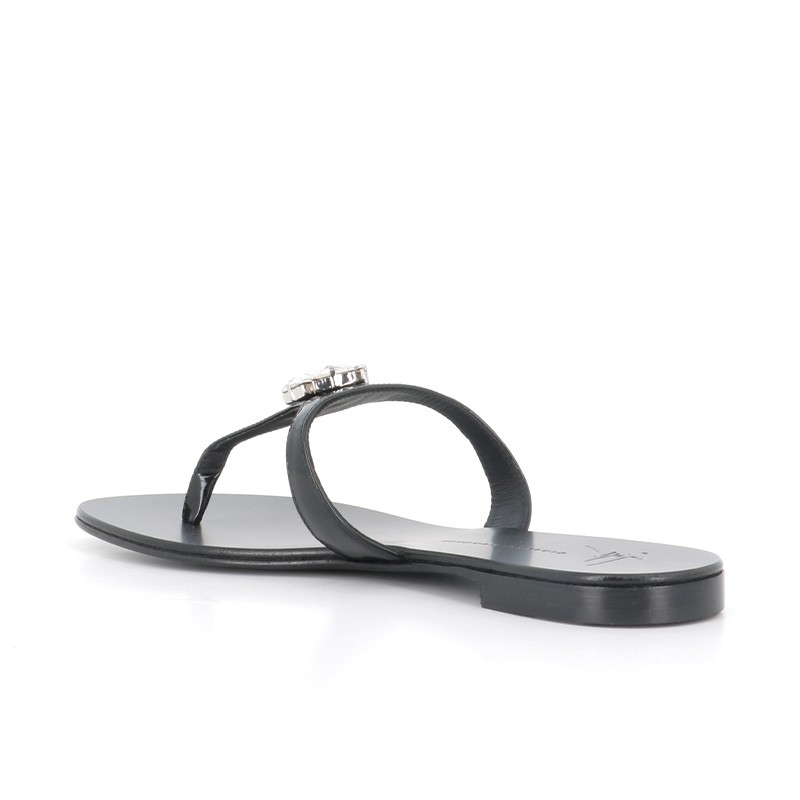 giuseppe zanotti sandales Mules Brionne Détails : Bijoux -Détails :...