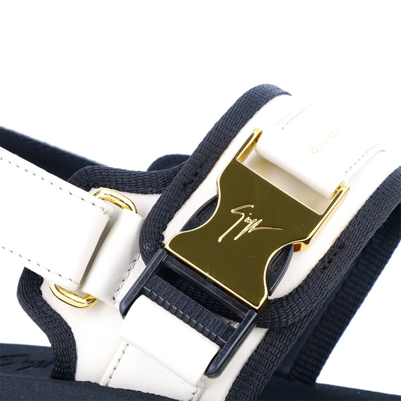 giuseppe zanotti sandales Sandales CDO Semelles: Commando -Matières... giuseppe zanotti sandales Sandales CDO Semelles: Commando -Matières...