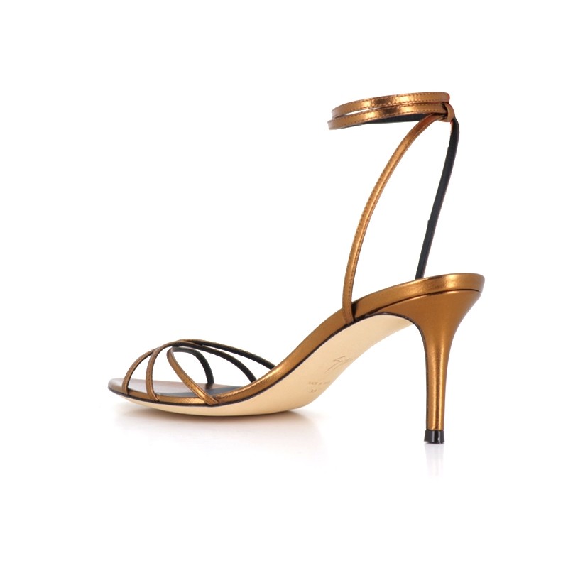 giuseppe zanotti sandales Sandales Lintry Semelles: Cuir -Talons: 6...