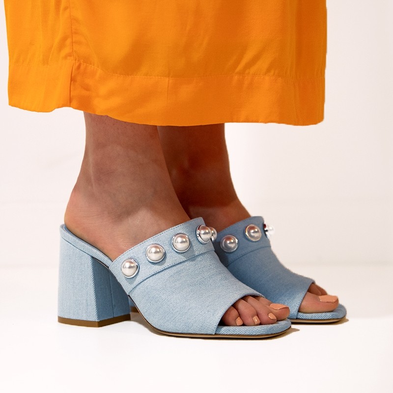 stuart weitzman sandales Mules Portia Détails : Bijoux -Détails : M...