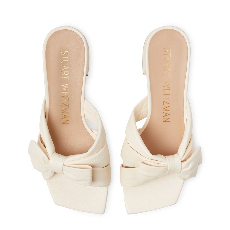 stuart weitzman sandales Mules Sofia Détails : Accessoires -Détails... stuart weitzman sandales Mules Sofia Détails : Accessoires -Détails...